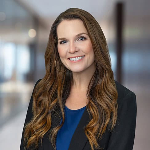 Cara Mosley headshot.